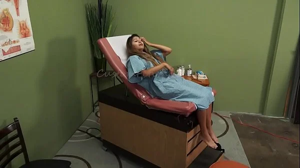 Gynecologist Helps Girl That Can't Orgasm Short Version