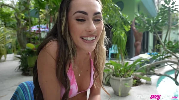 Mackenzie Mace In Nudist Resort Romp