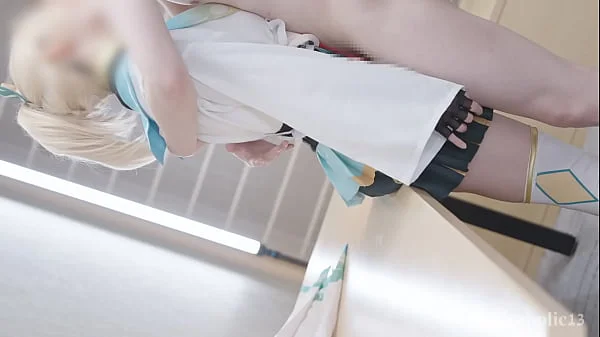 コスプレイヤーが、ガチガチペニスと執拗なディープキスでオナホのように扱われ発情快楽堕ちさせられる動画