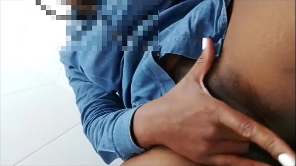 Masturbating at Work and I’m enjoying it