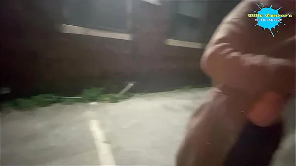 Cracky bottle fucked