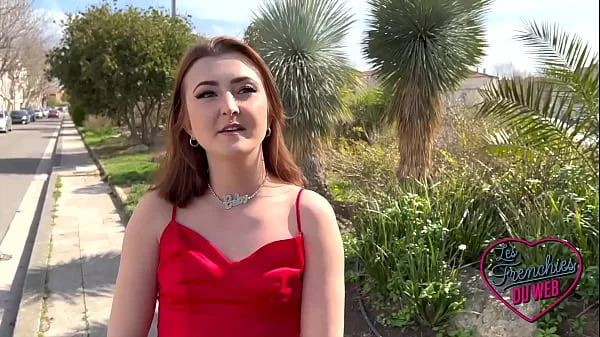 Tracy, une coquine qui veut deux bites