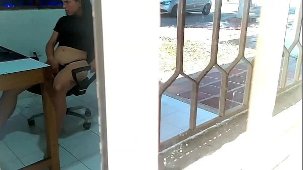 Catching my young neighbor through the window. My neighbor has just turned 18 and I discovered her masturbating while she watches porn on her computer. She watches video of threesomes being half-naked while she touches her pussy.